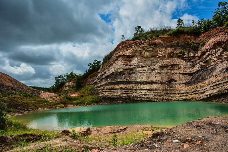 Danau Biru Pengaron @Flickr