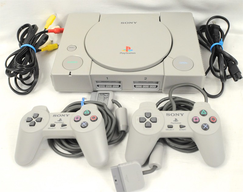 Playstation 1 / @ Flickr