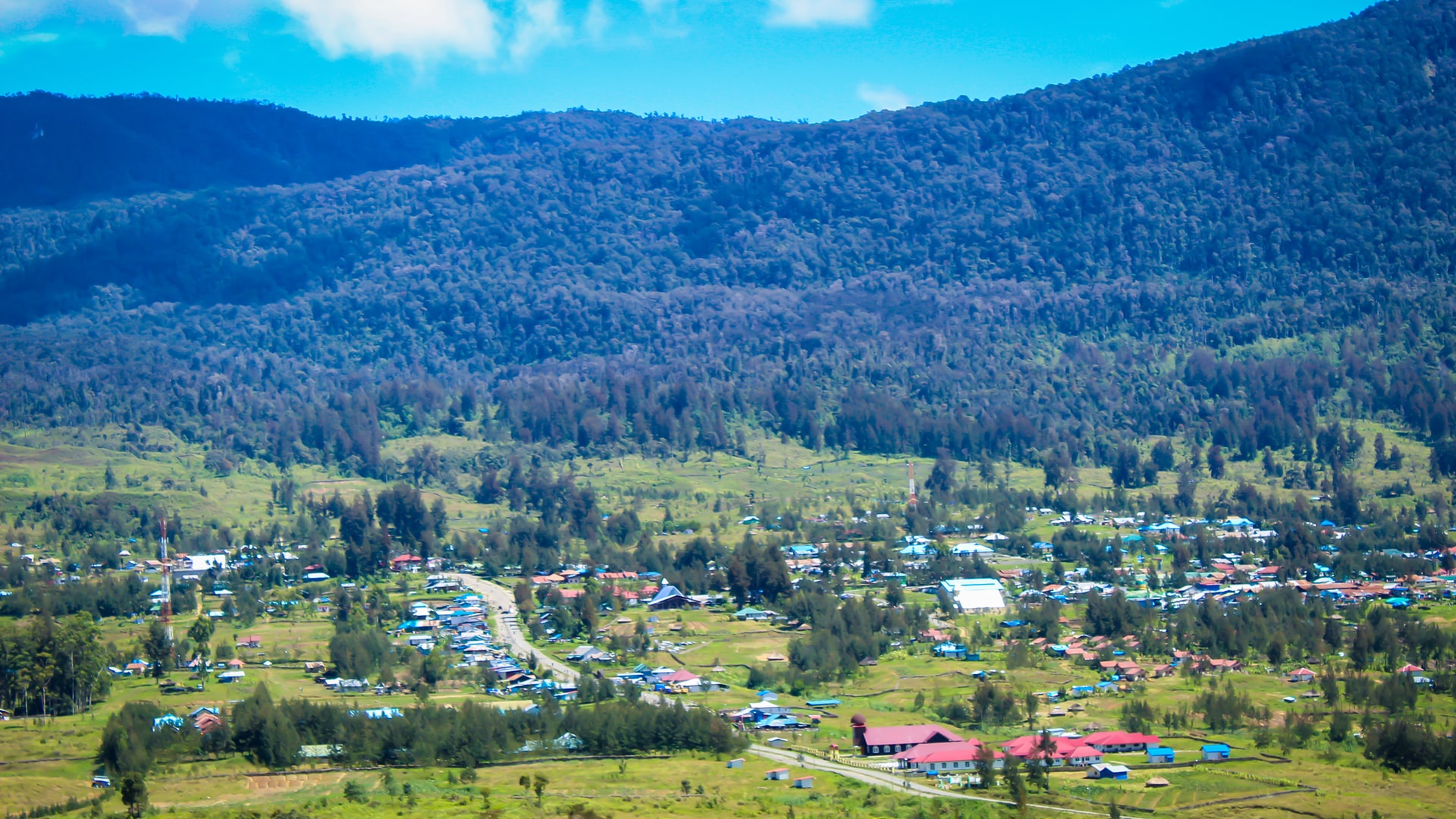 Kota Ilaga Kab Puncak foto deco-kogoya-@unsplash